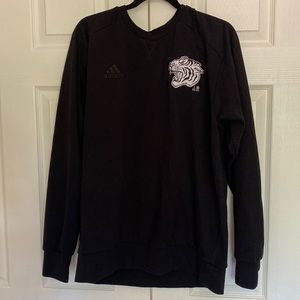 Adidas Juventus black crewneck sweatshirt XL with tiger logo